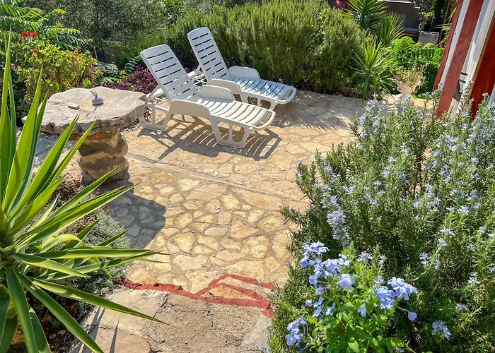 Casa vacanze Robinson Ina 2 *