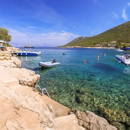 Robinson Ina 2 Semesterbostad